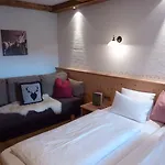 شاليه Almdorf - Luxus Huettenurlaub *