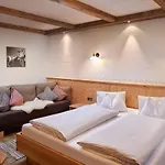 Almdorf - Luxus Huettenurlaub Шале Флахау