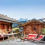 Almdorf - Luxus Huettenurlaub