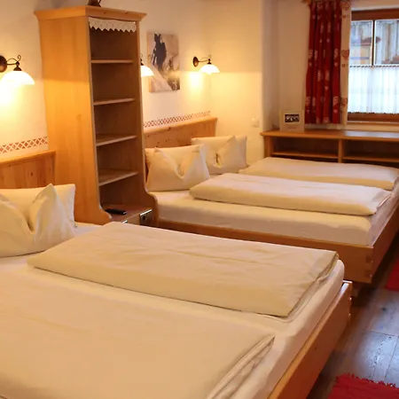 Almdorf - Luxus Hüttenurlaub Chalet