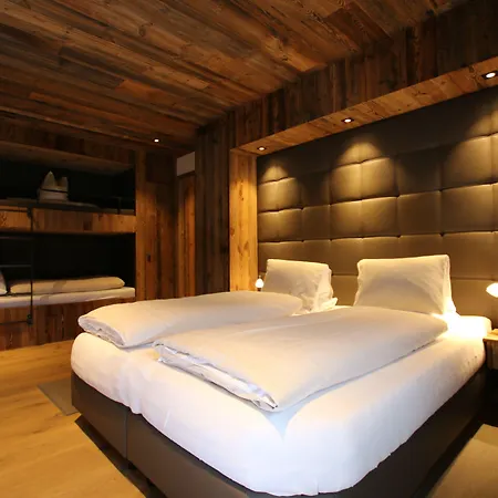 Chalet Almdorf Flachau