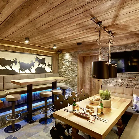 Almdorf Chalet Flachau