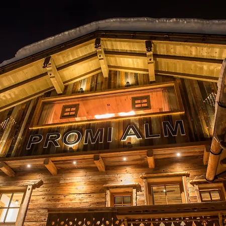 Almdorf - Luxus Huettenurlaub Флахау