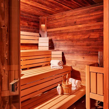 Chalet Almdorf - Luxus Huettenurlaub *