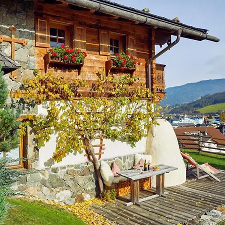 Domek alpejski Almdorf - Luxus Huettenurlaub *