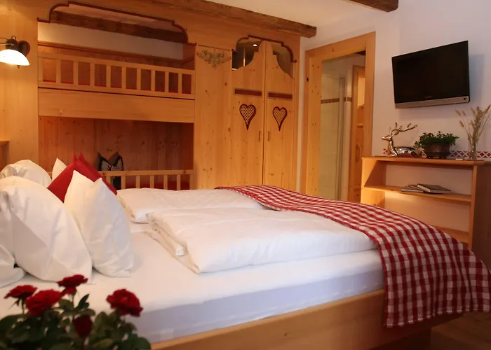 Domek alpejski Almdorf - Luxus Huettenurlaub *