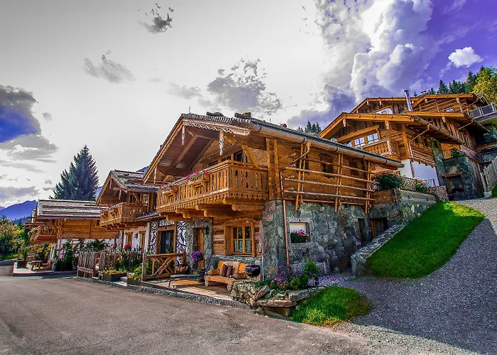 Domek alpejski Almdorf - Luxus Huettenurlaub Flachau