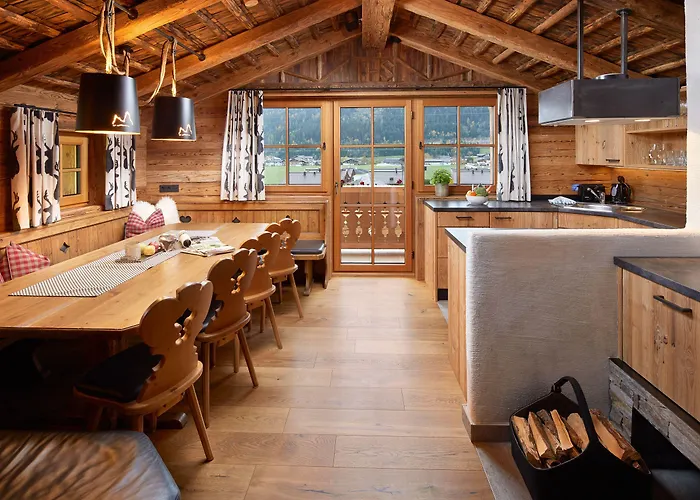 Almdorf - Luxus Huettenurlaub * Flachau