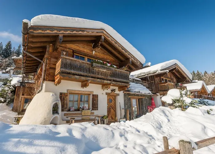 Almdorf - Luxus Huettenurlaub * Flachau